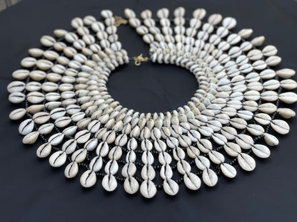 Authentic African Craftsmanship Ethnic Cowrie Sea Shell Beaded Collar Bib Neckla