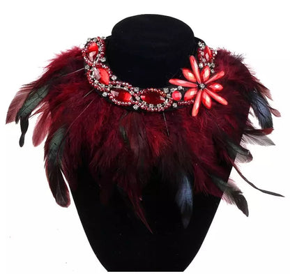 Sparkling Crystal Rhinestone And Feathers Pendant Choker Necklace