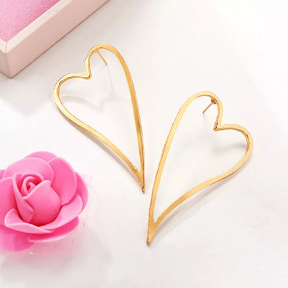 Love Heart Shaped Lightweight Alloy Stud Earrings
