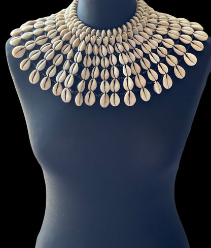 Authentic African Craftsmanship Ethnic Cowrie Sea Shell Beaded Collar Bib Neckla