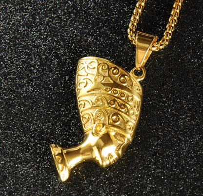 Gold Plated Ancient Egyptian Queen Nefertiti Pendant Necklace