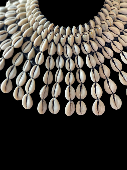 Authentic African Craftsmanship Ethnic Cowrie Sea Shell Beaded Collar Bib Neckla