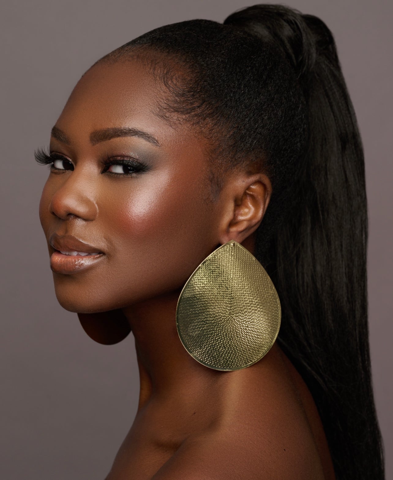 Elegant Oversizes Metal Statement Earrings - Fatisha Boutique