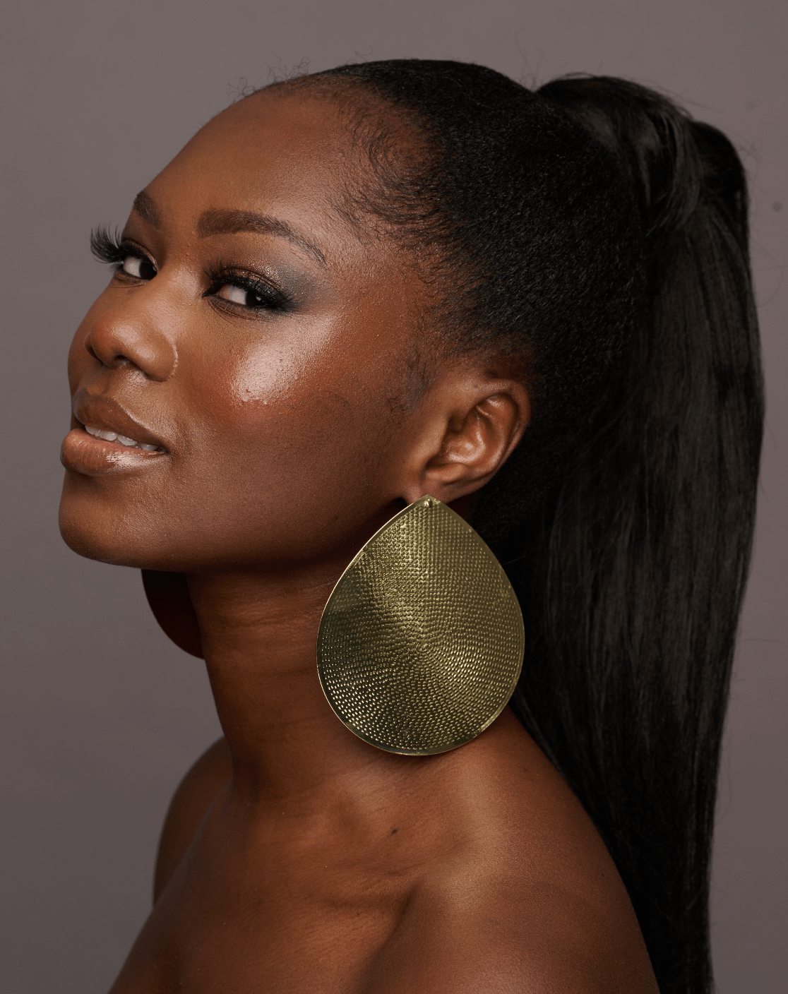 Elegant Oversizes Metal Statement Earrings - Fatisha Boutique