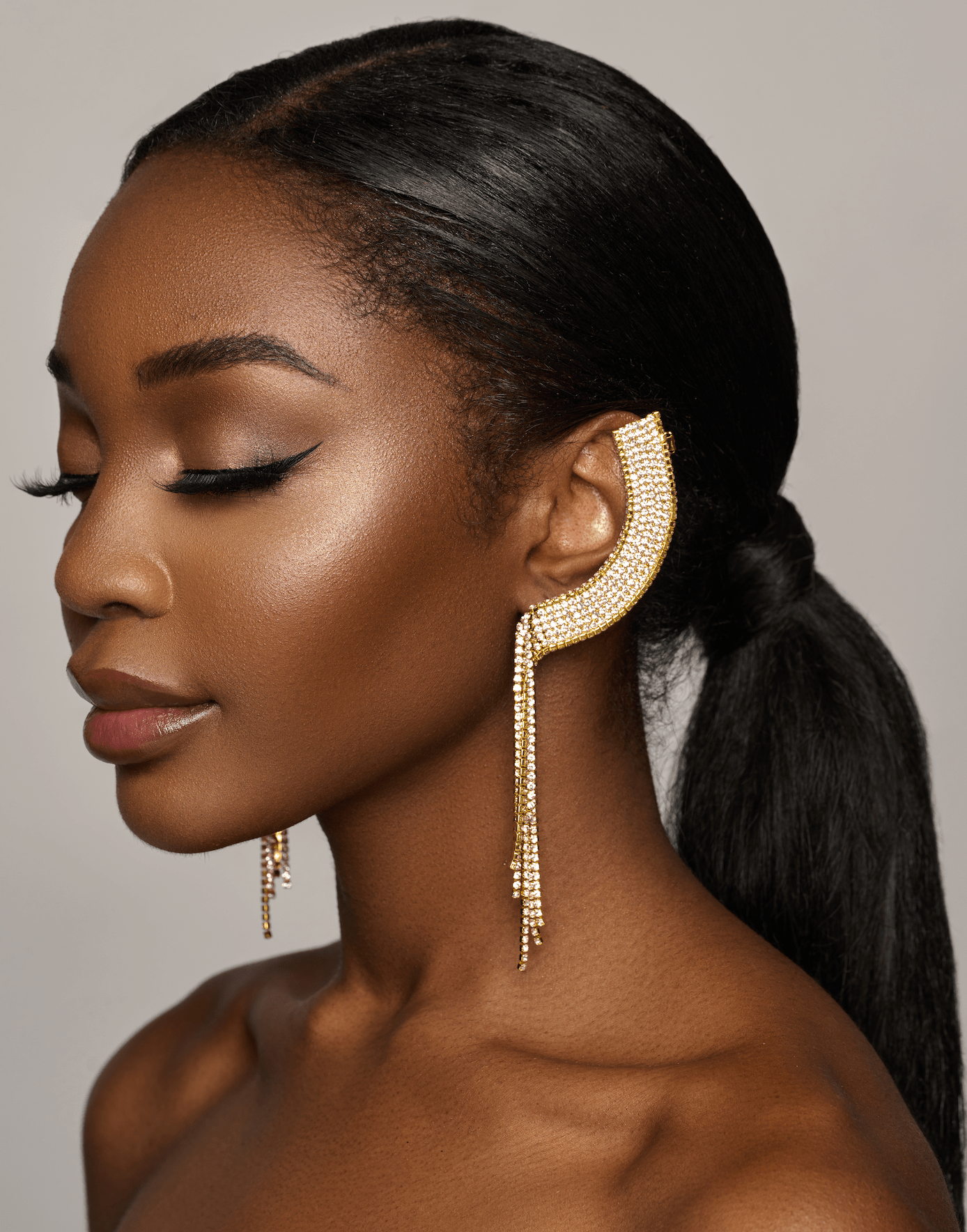 Glamorous Crystal Diamante Rhinestone Wrapped Stud Earrings - Fatisha Boutique