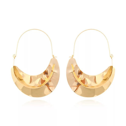 Large Statement Alloy Stud Earrings - Fatisha Boutique