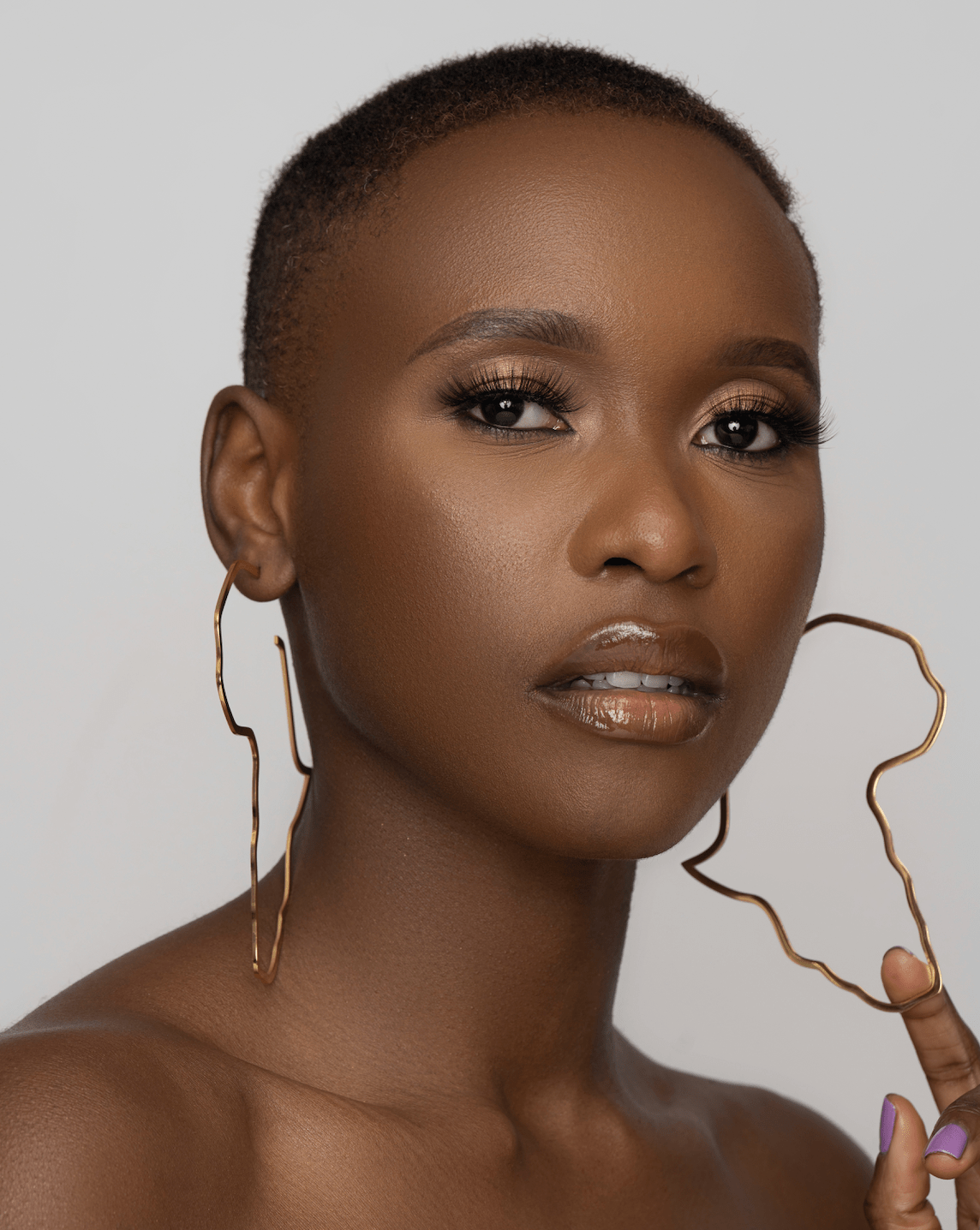Oversized Outline Africa Map Hoop Earrings – Gold or Silver Statement Jewellery for Women - Fatisha Boutique